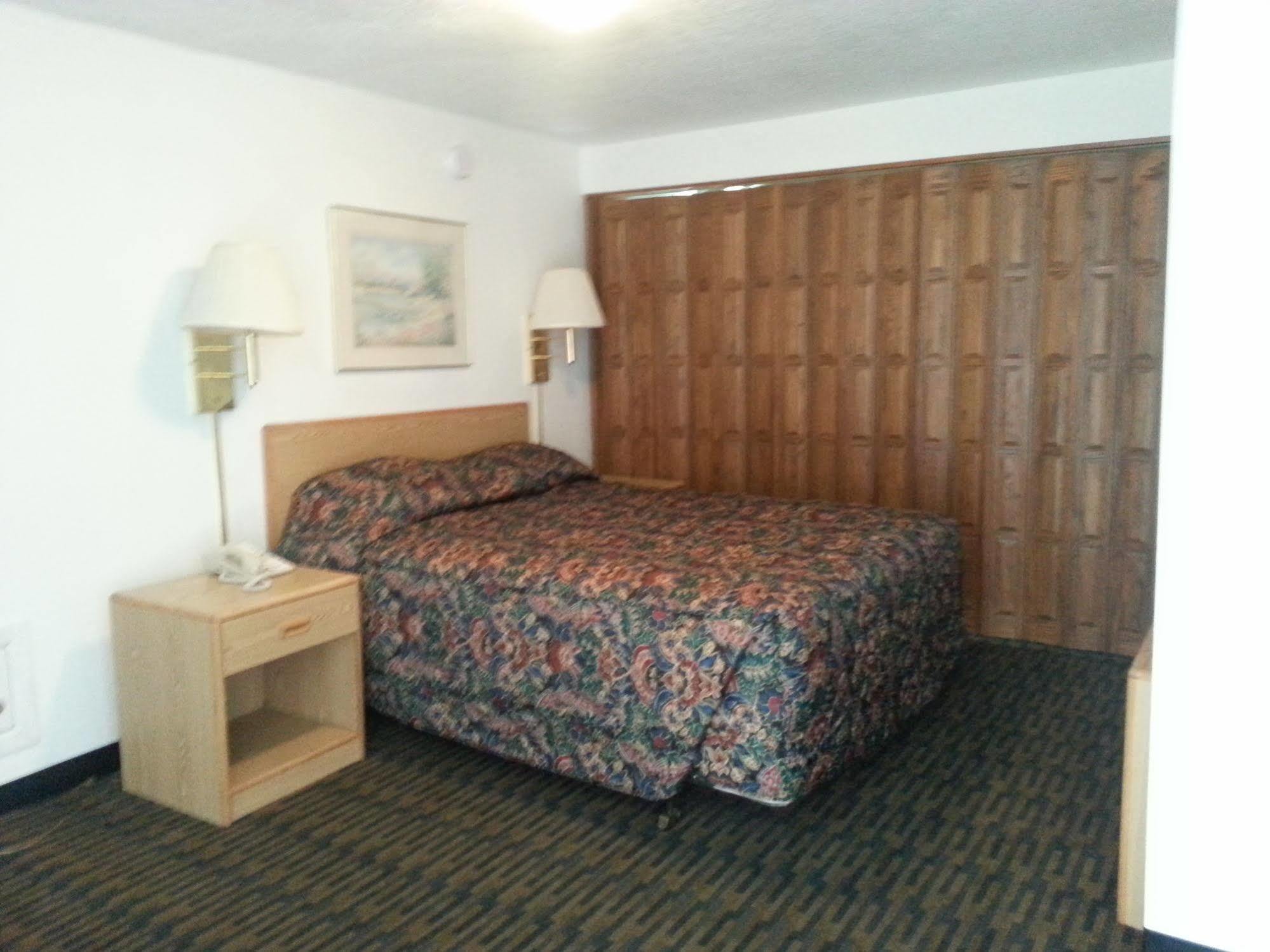 Lookout Mountain Lodge Spearfish Exterior photo